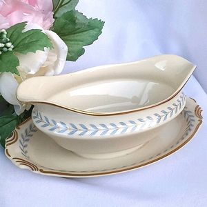 Vtg Old Ivory Gravy Boat